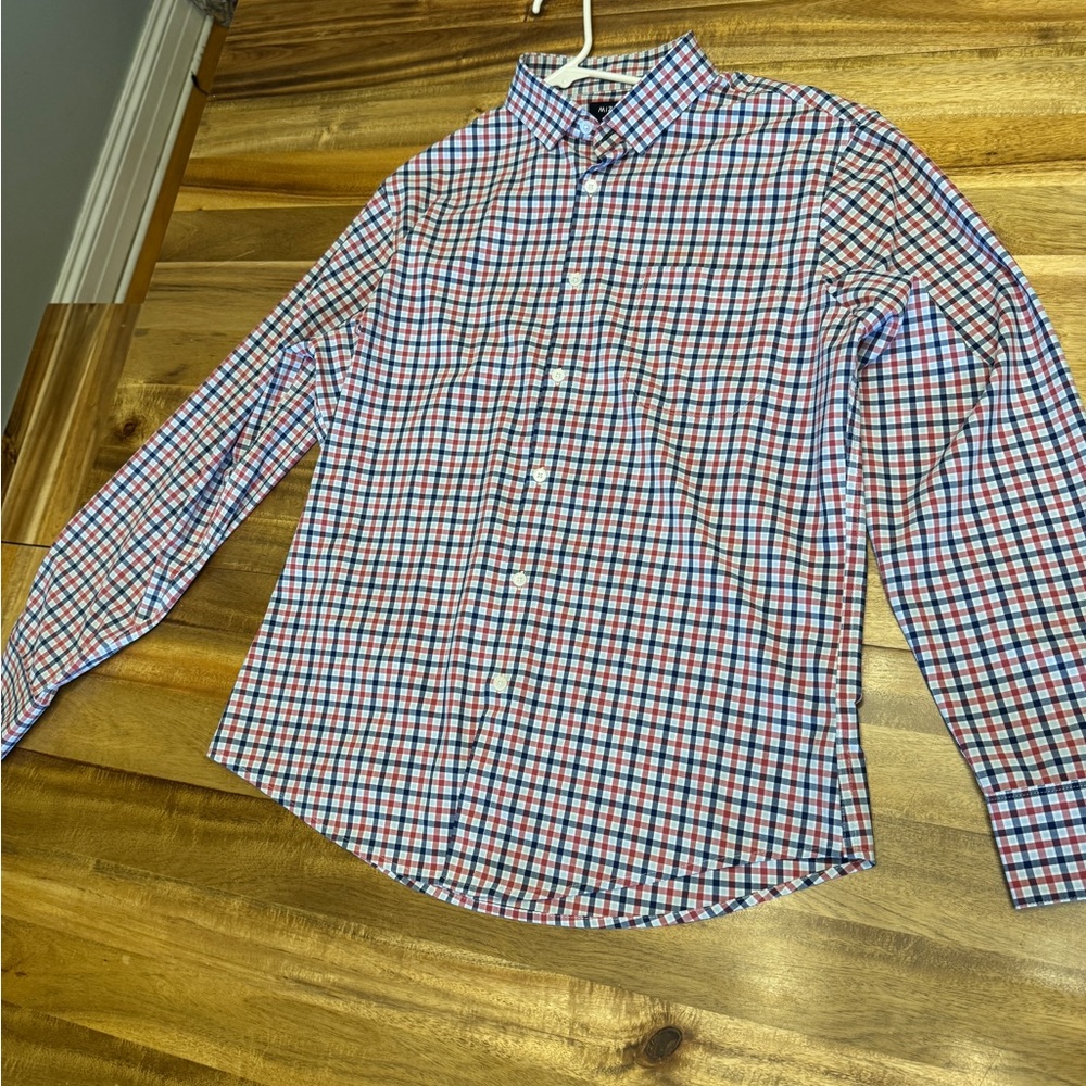 Mizzen+Main Red and Blue Plaid Button Down Shirt
